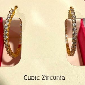 Cubic zirconia inside out _Hoop